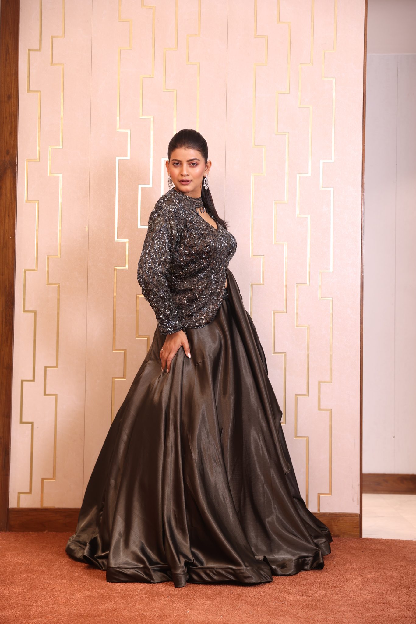 Charcoal Glamour Asymmetrical Indo-Western Lehenga Gown with Hand-Embellished Single-Sleeve Blouse - Image 7